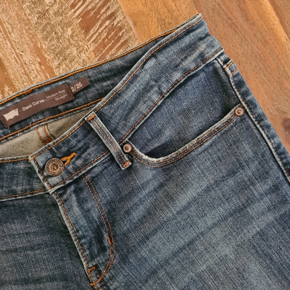 Levi's Demi Curve Denim Jeans Size AUS8 2/26 - Picture 7 of 15